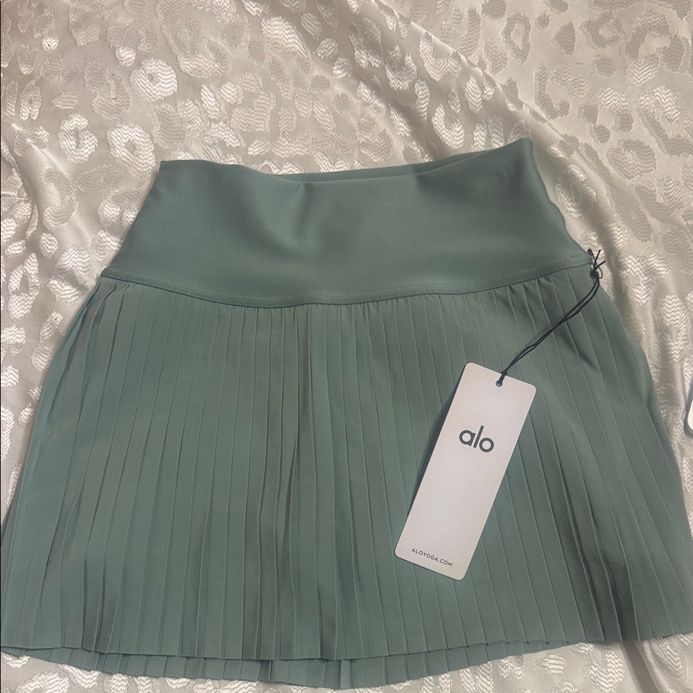 ALO Yoga Pleated Mini Skirt in Sage Green